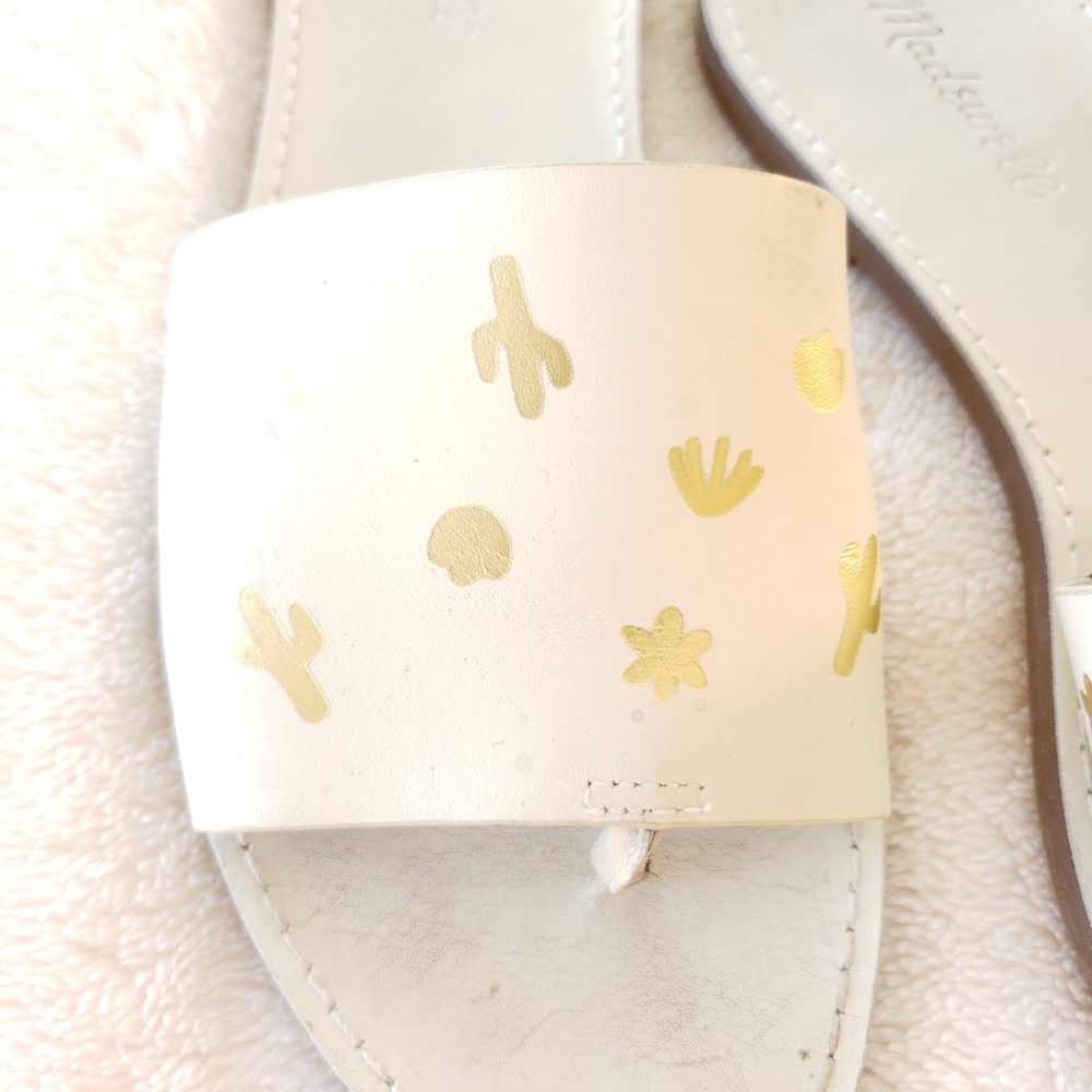 Madewell Cactus-Printed Leather Thong Slides - Picture 4 of 9